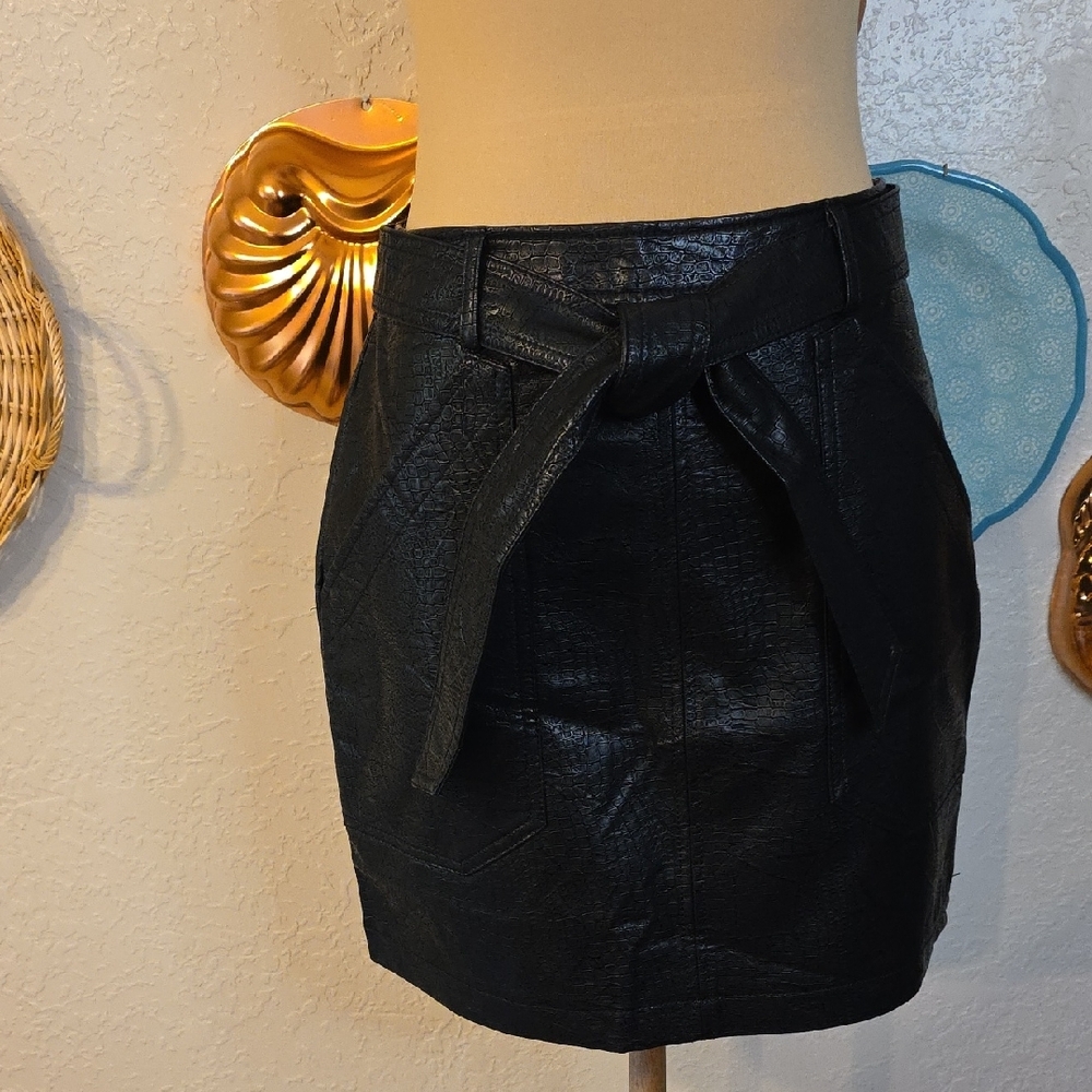 NWT Shinestar Black Faux Vegan Croc Leather Tie Waist Mini Skirt